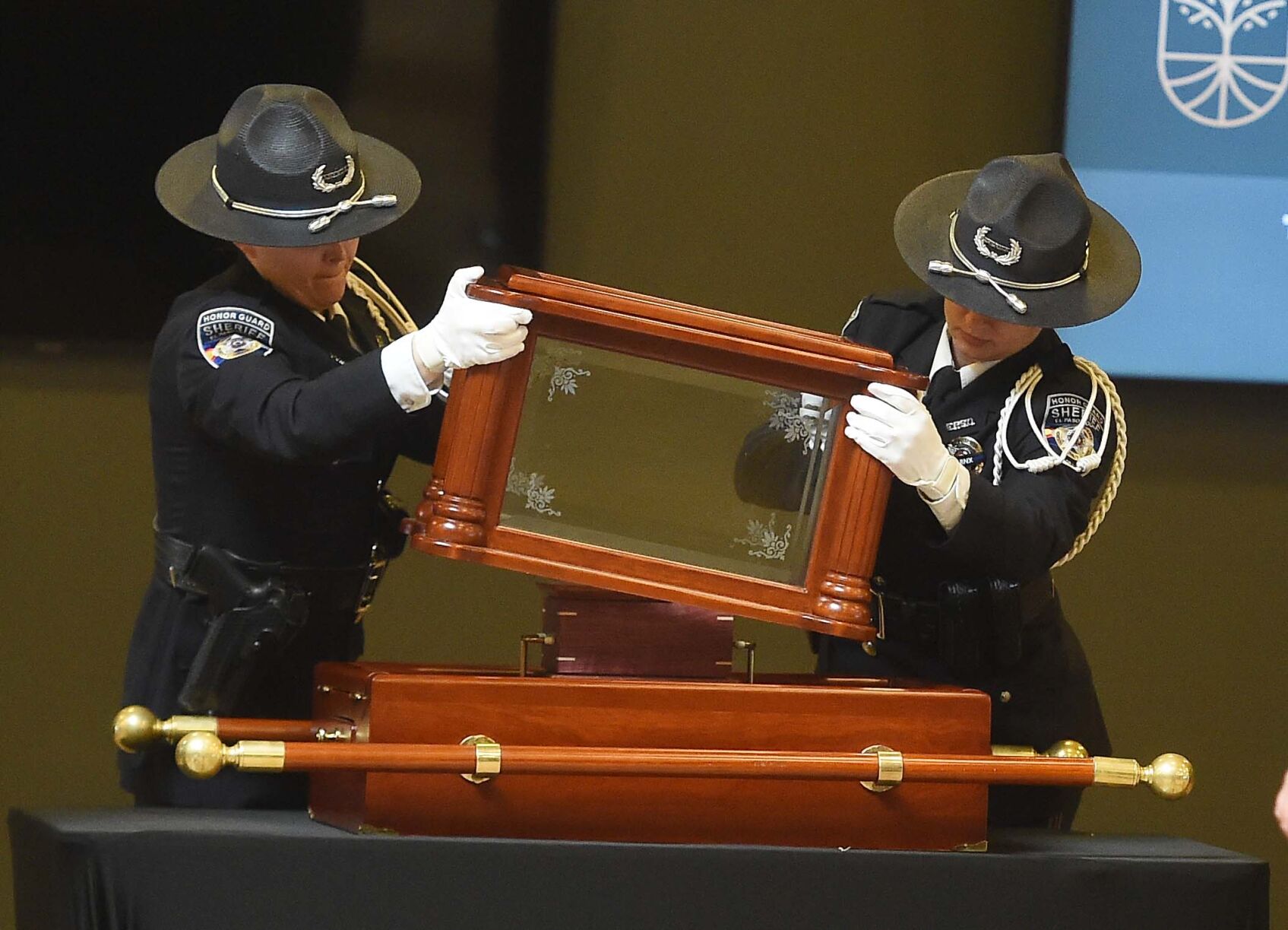 042122-news-dog-memorial 02.JPG